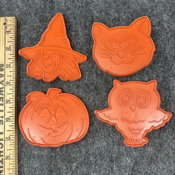 Vintage Hallmark Halloween Cookie Cutters 4pc Set Witch Cat Pumpkin Owl - Picture 1 of 10